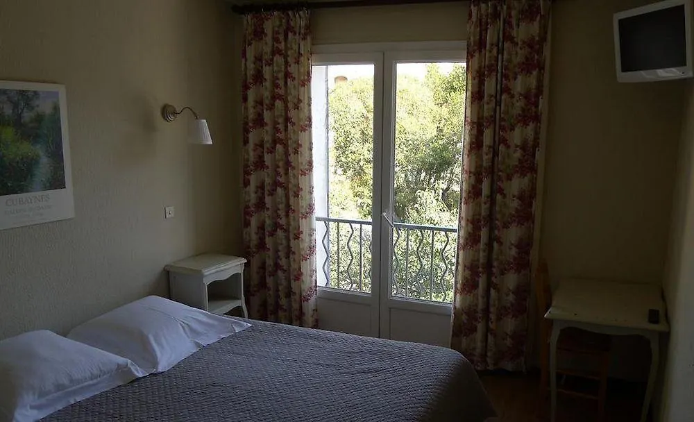 Coq Hotel Cogolin