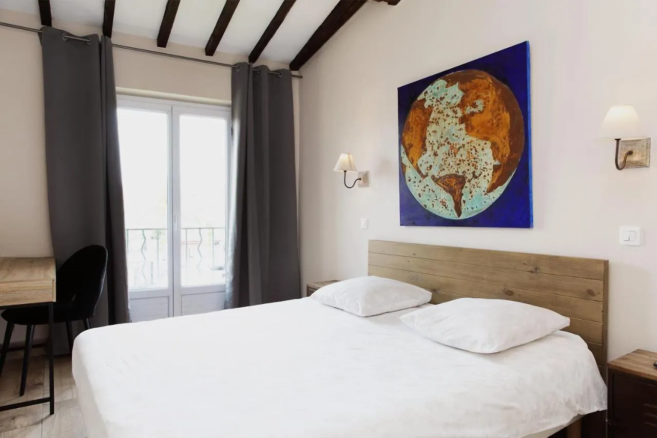 Coq Hotel Cogolin