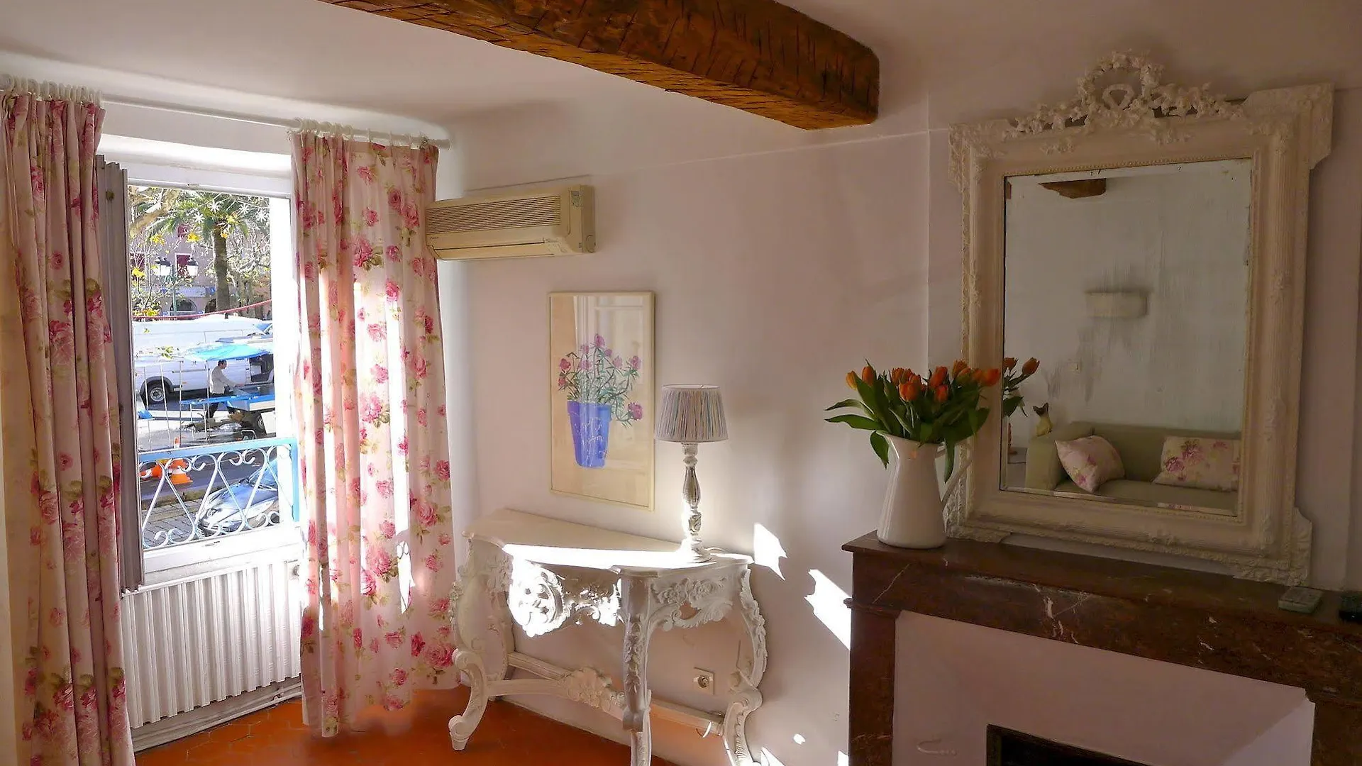 Coq Hotel Cogolin