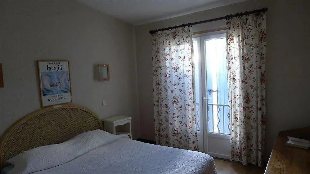 Coq Hotel Cogolin